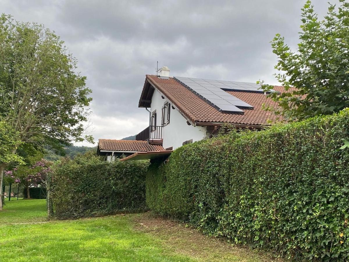 Villa Txorienea Rural à Irun Extérieur photo