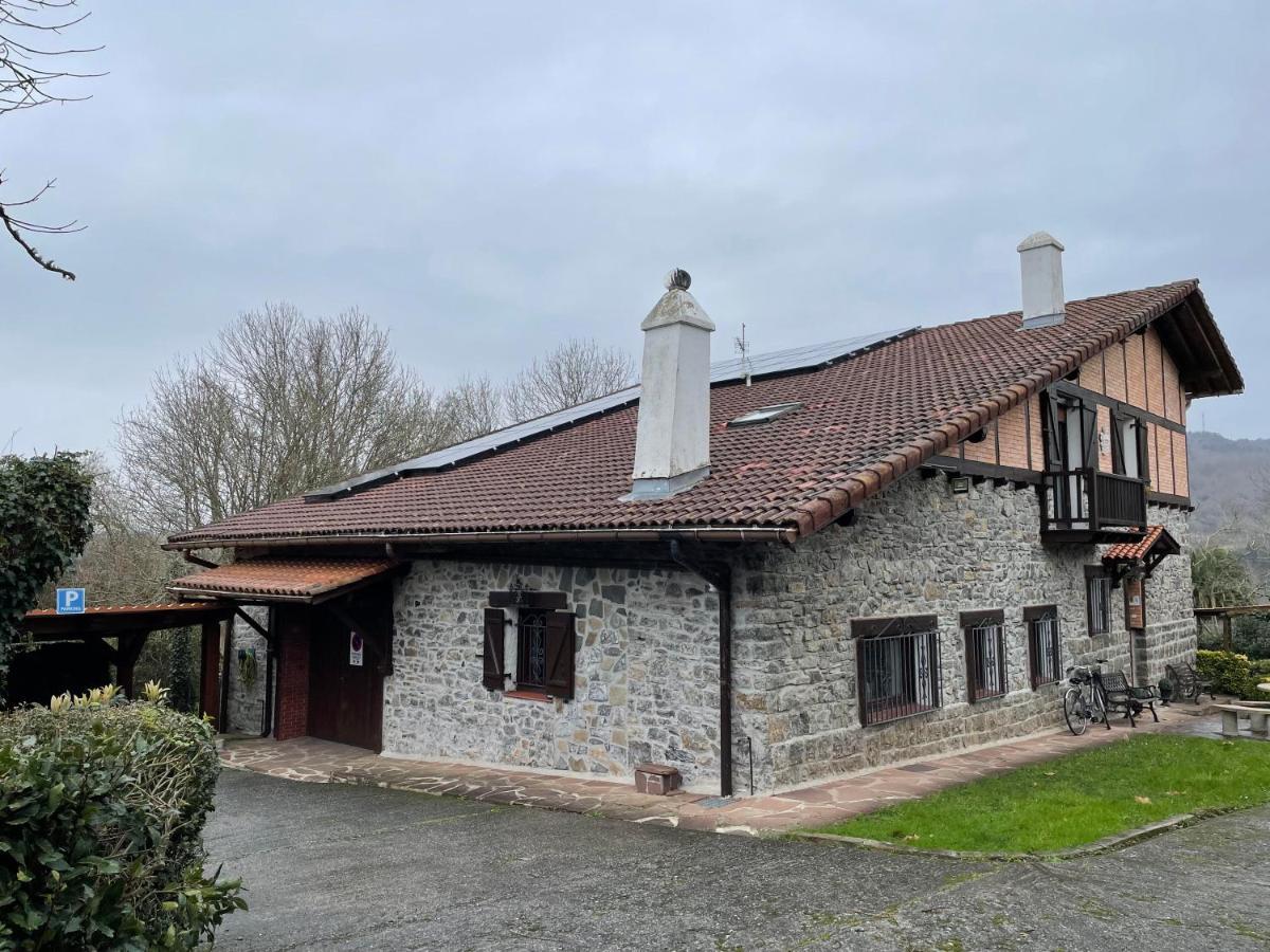 Villa Txorienea Rural à Irun Extérieur photo